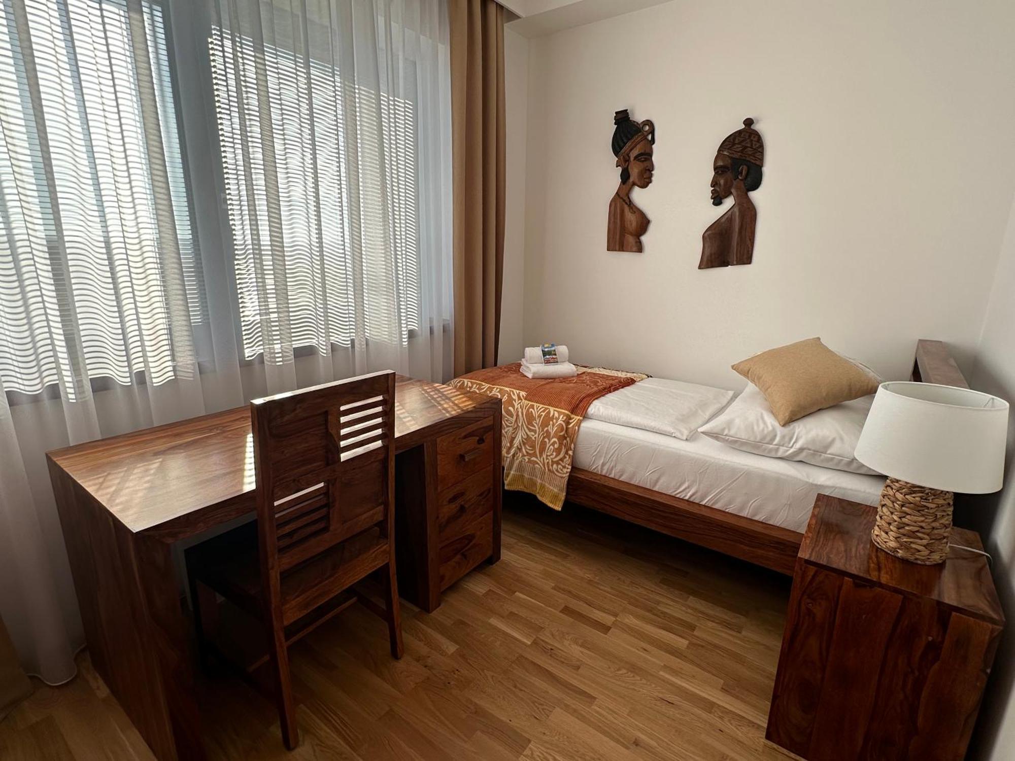 Vysoke Tatry - Isc Resort House For 13 People With 6 Extra Bed Poprad Exterior photo