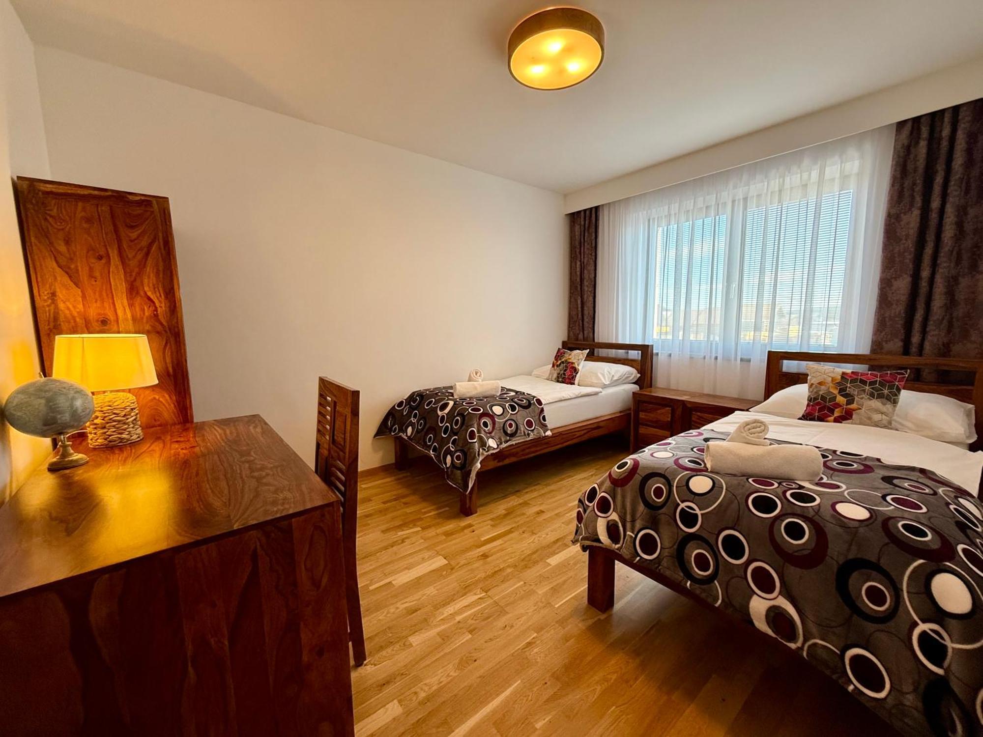 Vysoke Tatry - Isc Resort House For 13 People With 6 Extra Bed Poprad Exterior photo